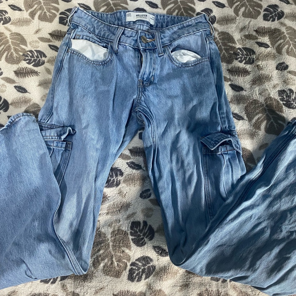 Hollister Light Blue Low-Rise Baggy Jeans